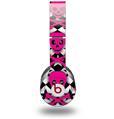 WraptorSkinz Skin Decal Wrap compatible with Beats Solo HD (Original) Pink Skulls and Stars (HEADPHONES NOT INCLUDED)