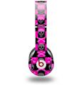 WraptorSkinz Skin Decal Wrap compatible with Beats Solo HD (Original) Skull and Crossbones Checkerboard (HEADPHONES NOT INCLUDED)
